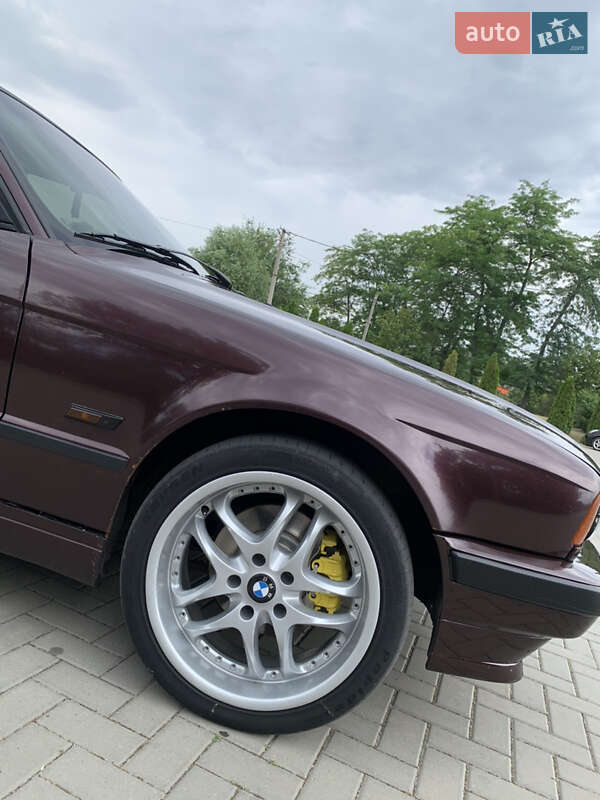 Седан BMW 5 Series 1995 в Болграде