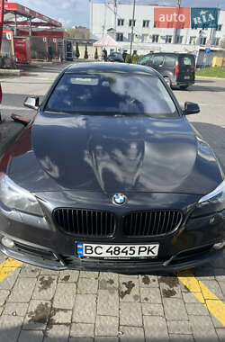 Седан BMW 5 Series 2015 в Львове