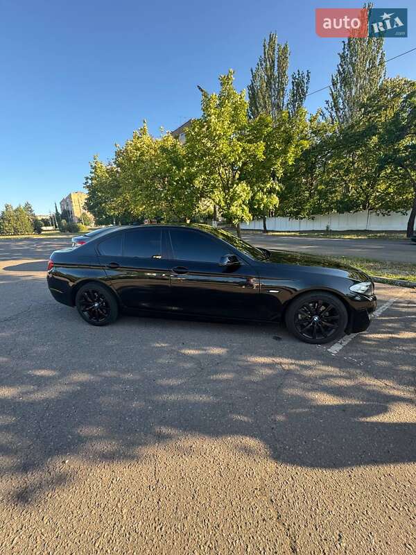 BMW 5 Series 2012