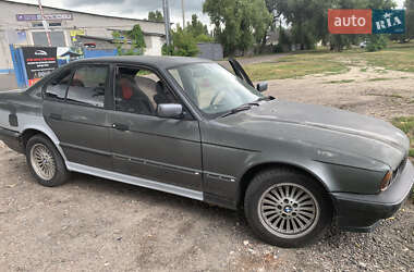 Седан BMW 5 Series 1990 в 