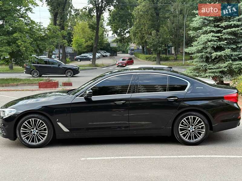 Седан BMW 5 Series 2018 в Вінниці