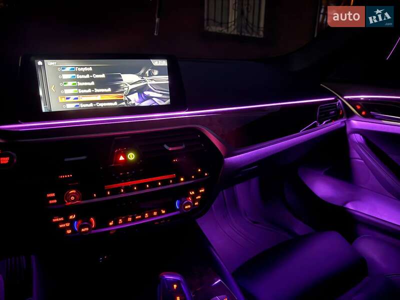 Седан BMW 5 Series 2018 в Вінниці