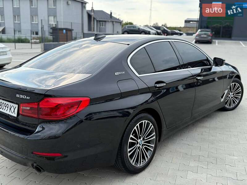 Седан BMW 5 Series 2018 в Вінниці