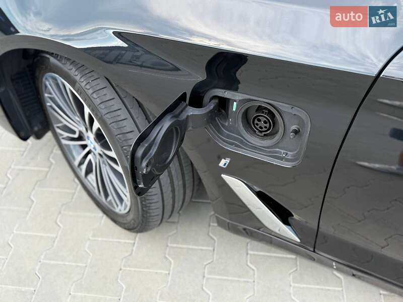 Седан BMW 5 Series 2018 в Вінниці