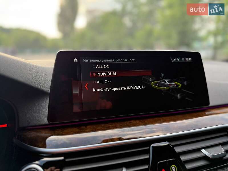 Седан BMW 5 Series 2018 в Вінниці