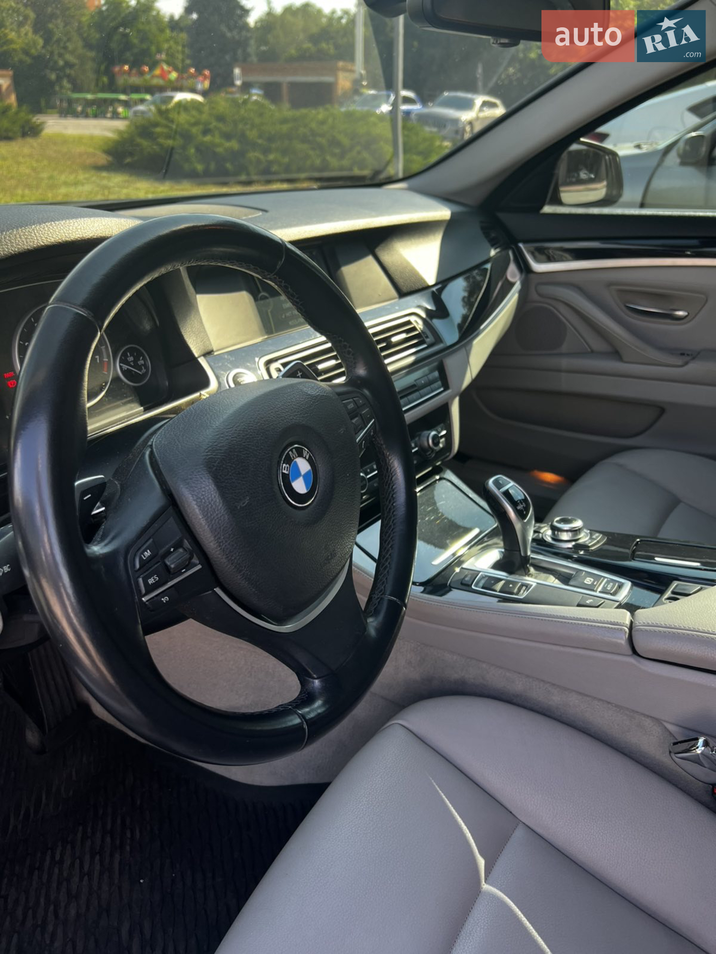 2011 BMW 5er - мініатюра 7