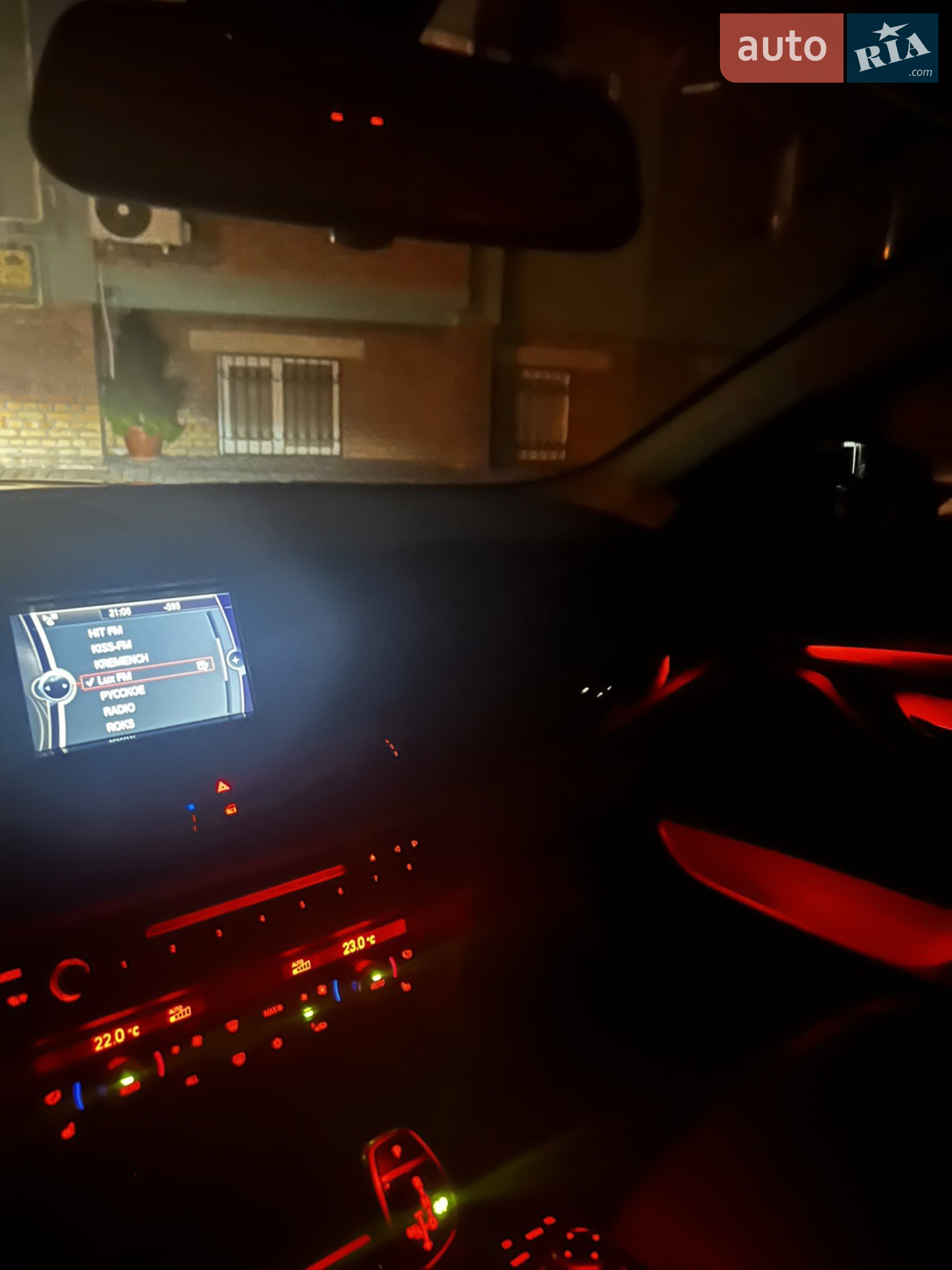 2011 BMW 5er - мініатюра 18