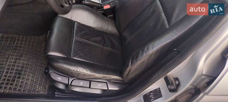 Седан BMW 5 Series 2002 в Кременчуці