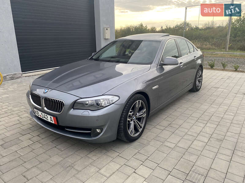 Седан BMW 5 Series 2013 в Виноградове