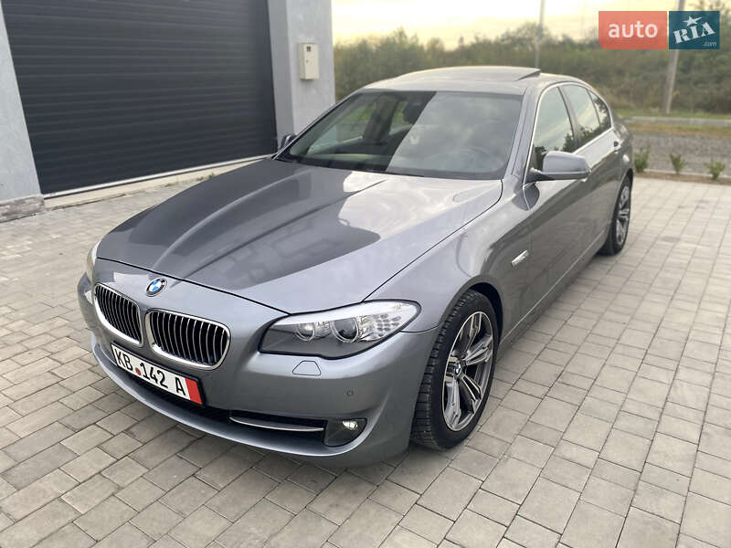 Седан BMW 5 Series 2013 в Виноградове