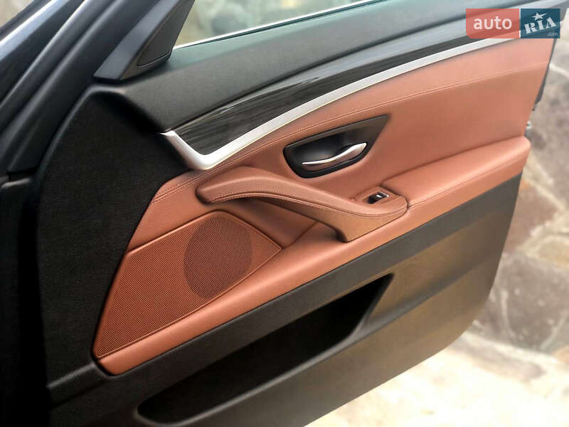 Седан BMW 5 Series 2013 в Виноградове