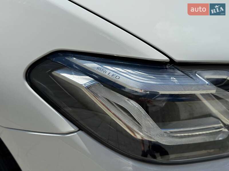 Седан BMW 5 Series 2020 в Львове