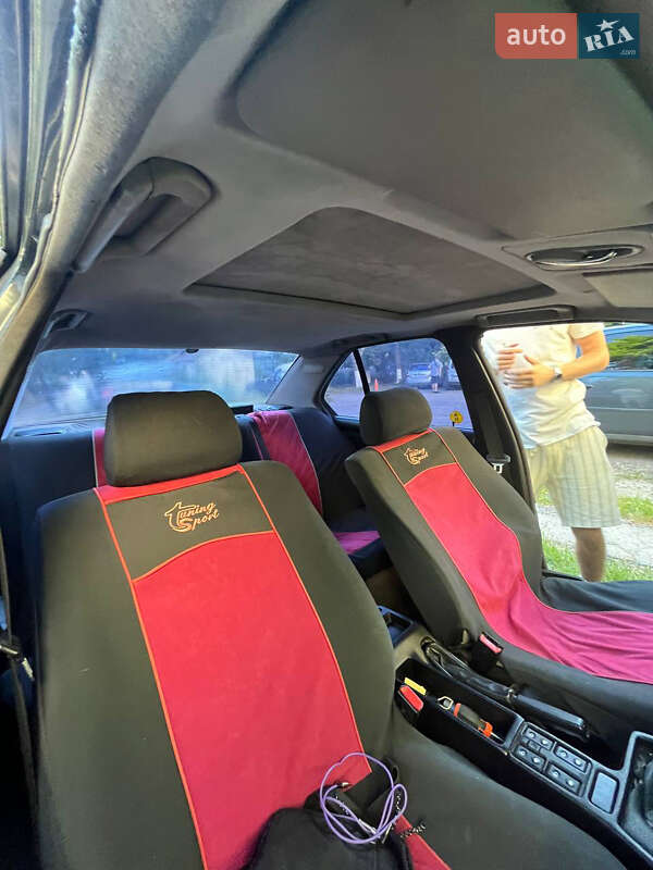 Седан BMW 5 Series 1990 в Львове