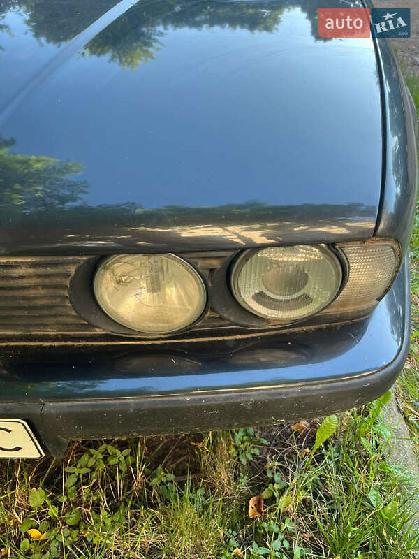 Седан BMW 5 Series 1990 в Львове