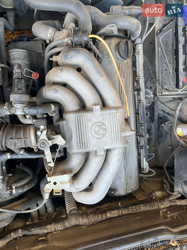 Седан BMW 5 Series 1990 в Львове