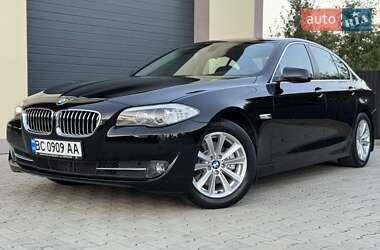 Седан BMW 5 Series 2013 в 
