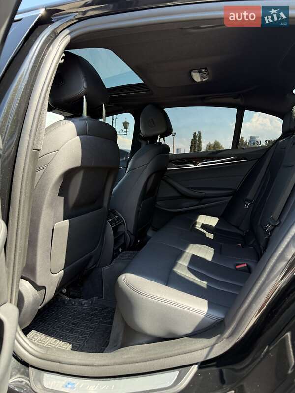 Седан BMW 5 Series 2018 в Днепре фото 17 Седан BMW 5 Series 2018 в Днепре