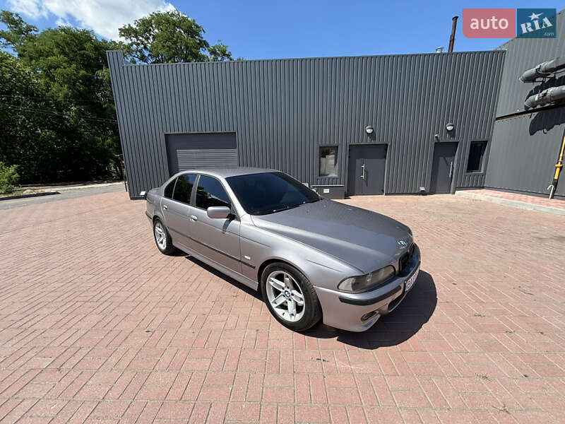 Седан BMW 5 Series 2001 в Знам'янці