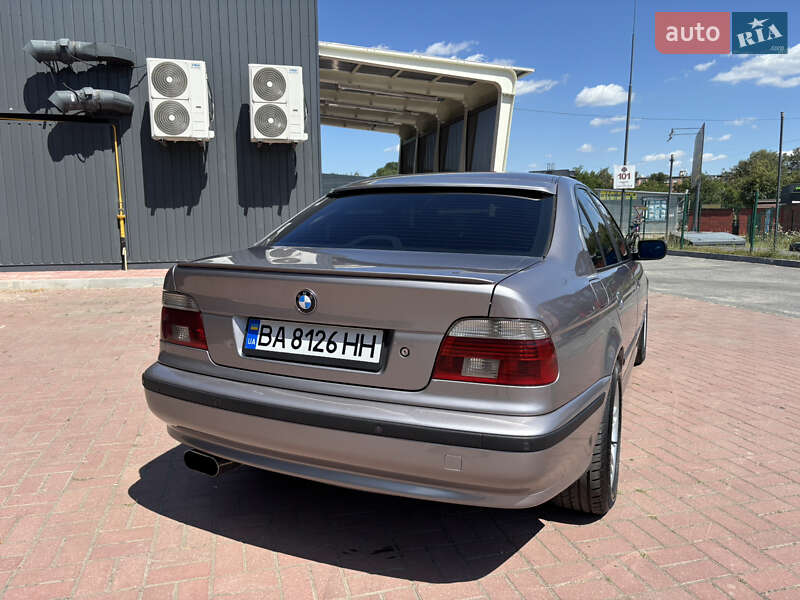 Седан BMW 5 Series 2001 в Знам'янці