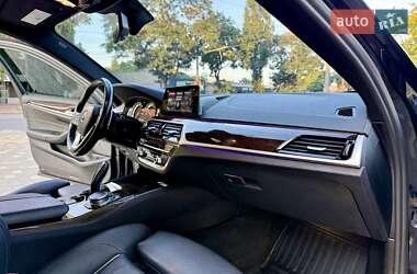 Седан BMW 5 Series 2017 в 