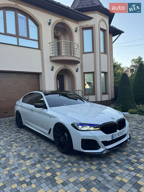 Седан BMW 5 Series 2017 в Черновцах