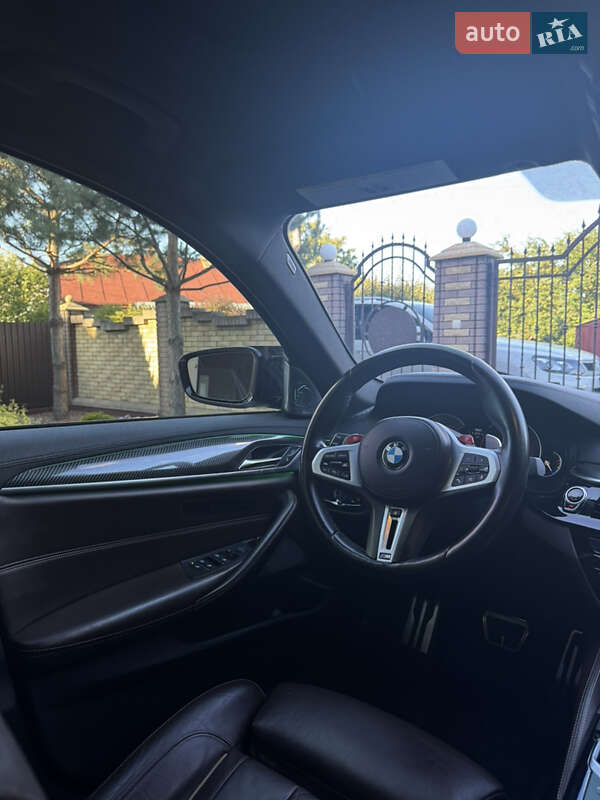 Седан BMW 5 Series 2017 в Черновцах