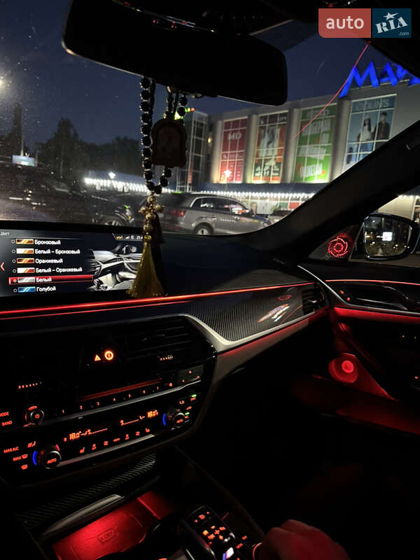 Седан BMW 5 Series 2017 в Черновцах