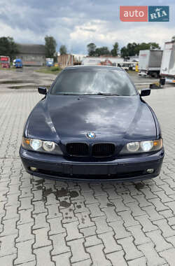 Седан BMW 5 Series 2003 в Таращі