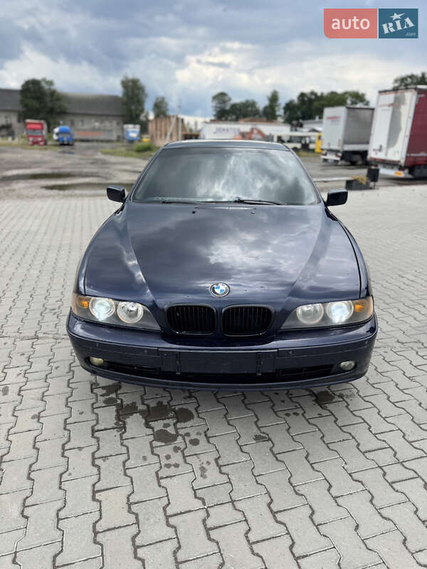 BMW 5 Series 2003