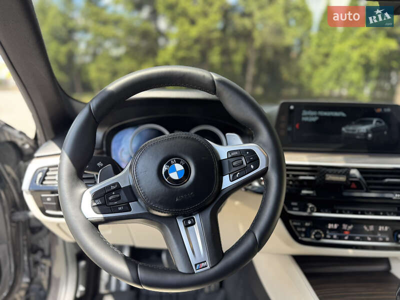 Седан BMW 5 Series 2017 в Тернополе