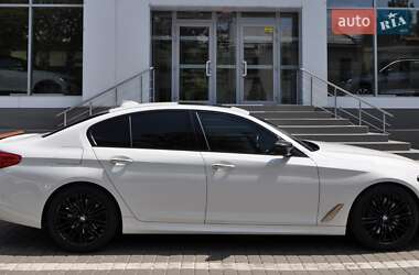 Седан BMW 5 Series 2018 в 