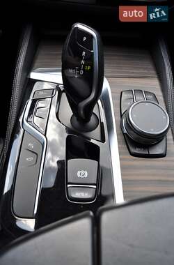 Седан BMW 5 Series 2018 в 