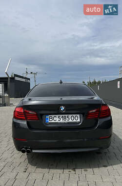 Седан BMW 5 Series 2011 в 