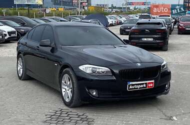 Седан BMW 5 Series 2011 в Львове