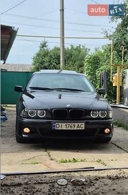 Седан BMW 5 Series 2002 в Києві