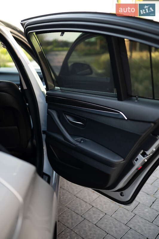Седан BMW 5 Series 2013 в Львове