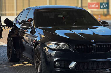 Седан BMW 5 Series 2014 в Миколаєві