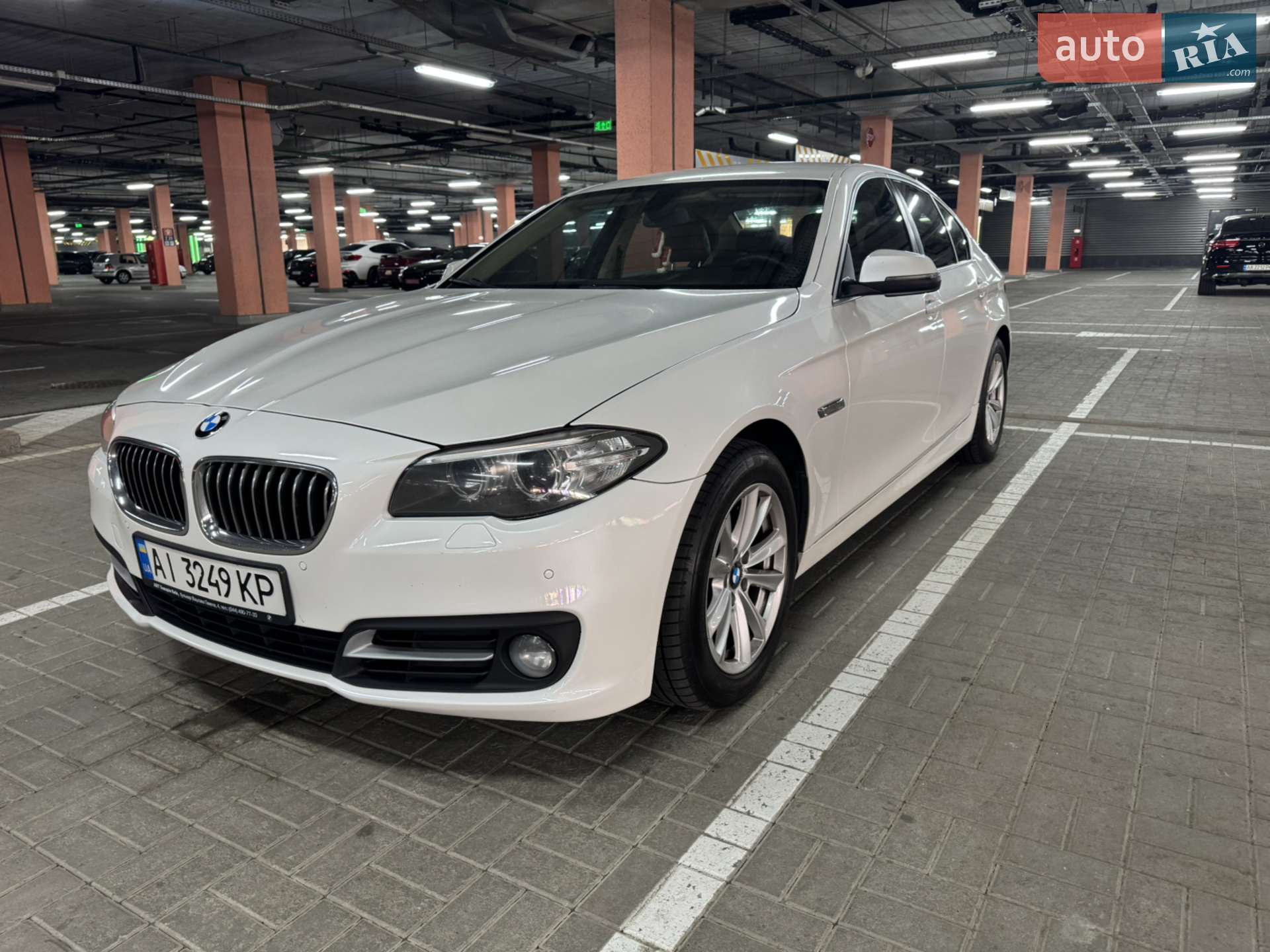 2014 BMW 5er - мініатюра 2