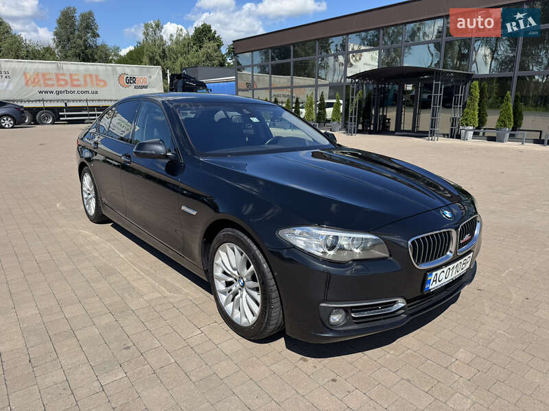 Седан BMW 5 Series 2015 в Ковеле