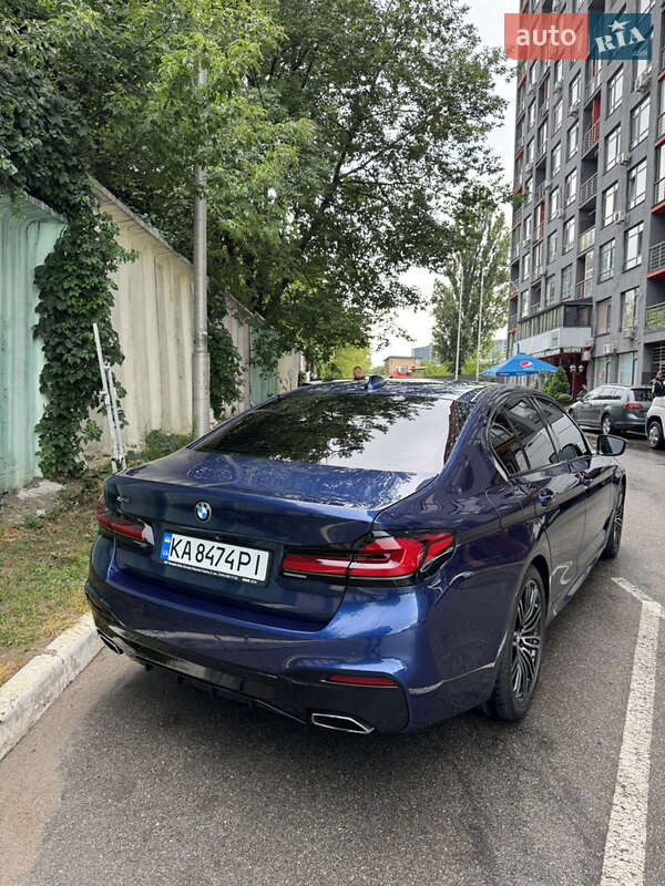 Седан BMW 5 Series 2018 в Киеве