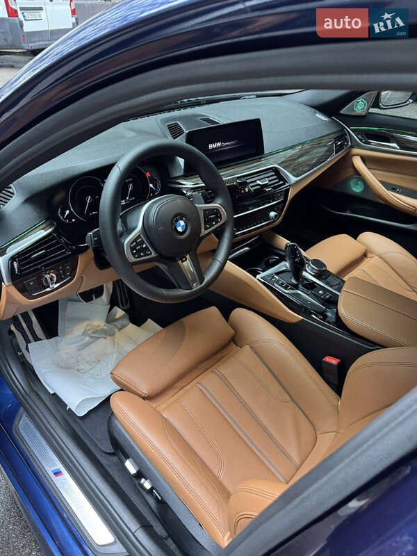 Седан BMW 5 Series 2018 в Киеве