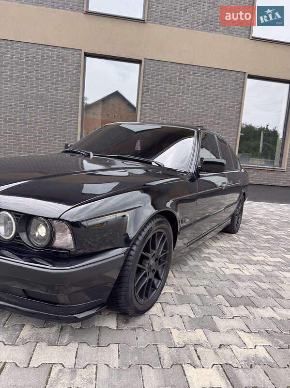 Седан BMW 5 Series 1994 в Коломиї