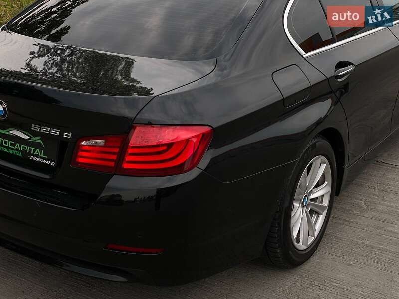 Седан BMW 5 Series 2010 в Киеве