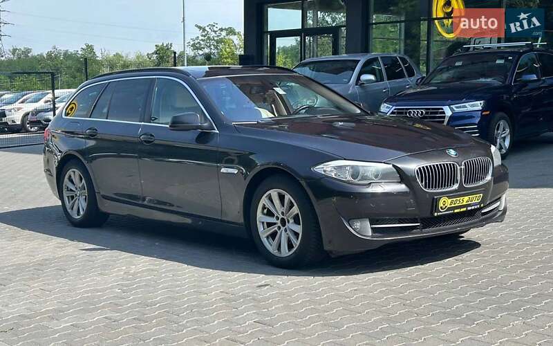 Универсал BMW 5 Series 2011 в 