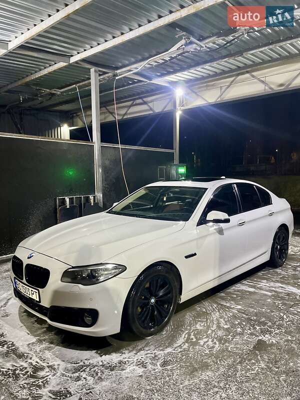 BMW 5 Series 2015