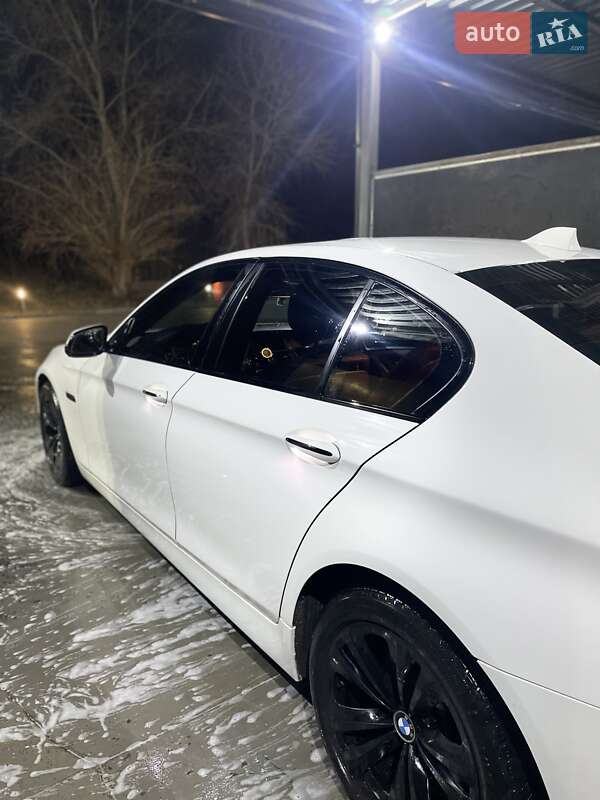 Седан BMW 5 Series 2015 в Кременчуге фото 26 Седан BMW 5 Series 2015 в Кременчуге