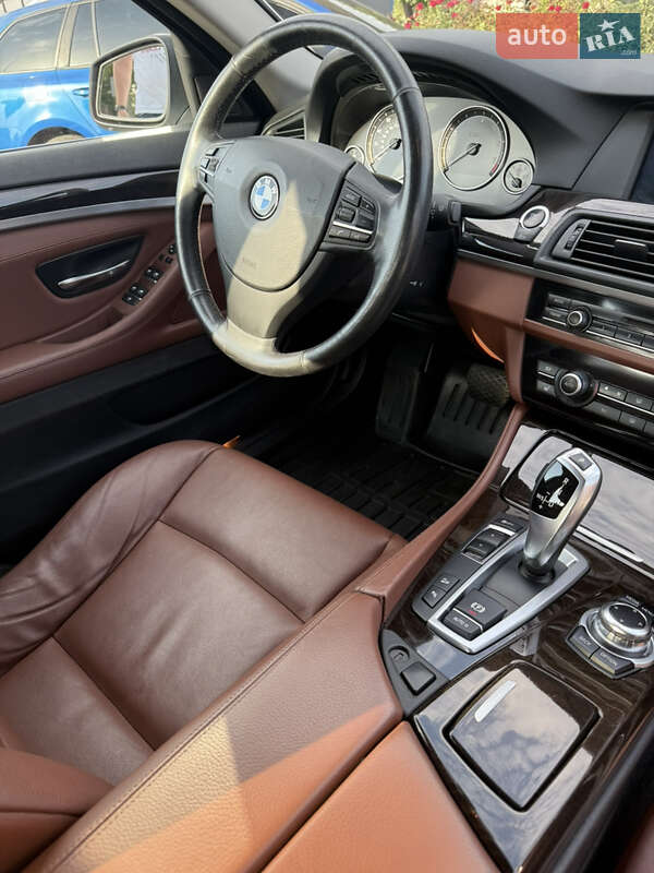 Седан BMW 5 Series 2013 в Кривому Розі