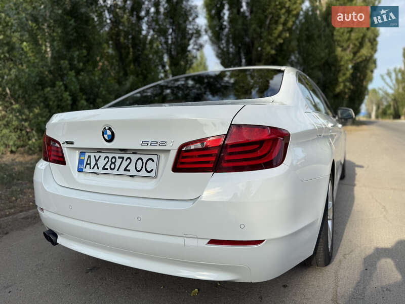 Седан BMW 5 Series 2013 в Кривому Розі