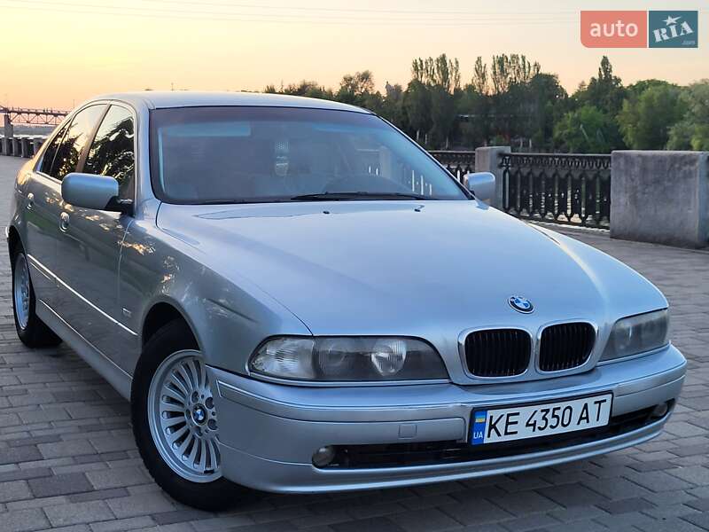 BMW 5 Series 2001