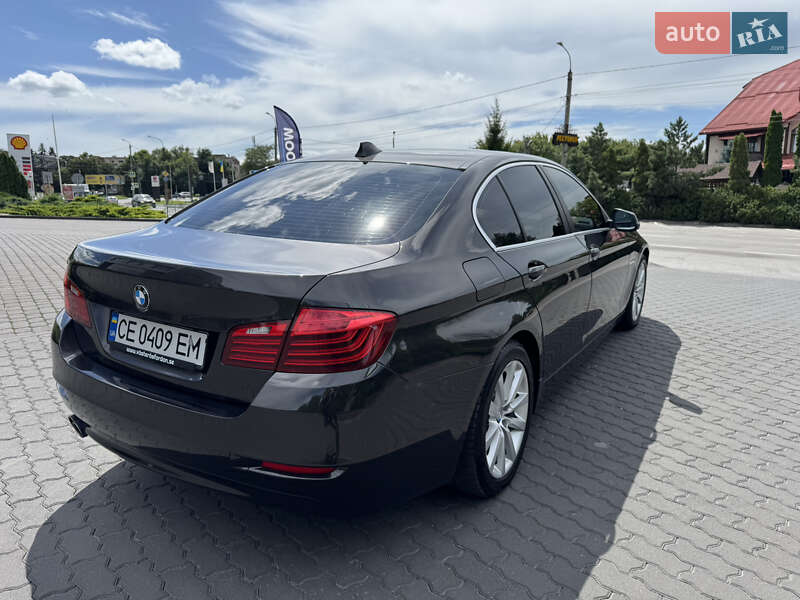 Седан BMW 5 Series 2016 в Хмельницком